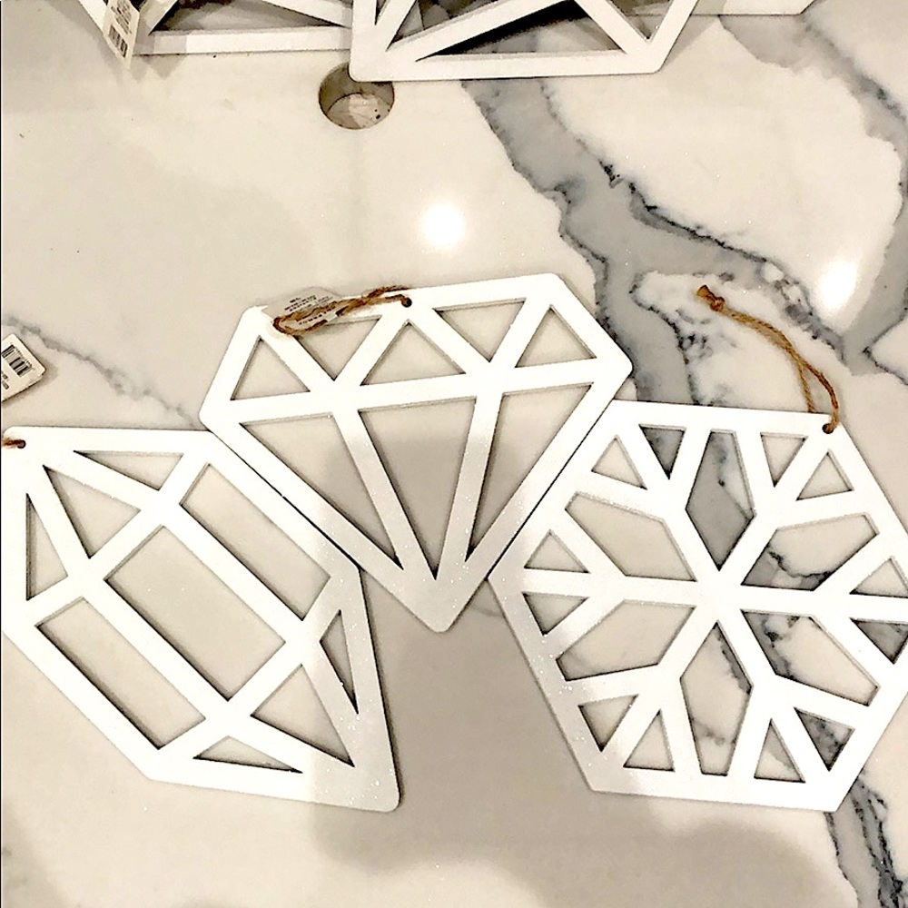 *SET OF 13* NWT Glittery White Wooden Ornaments